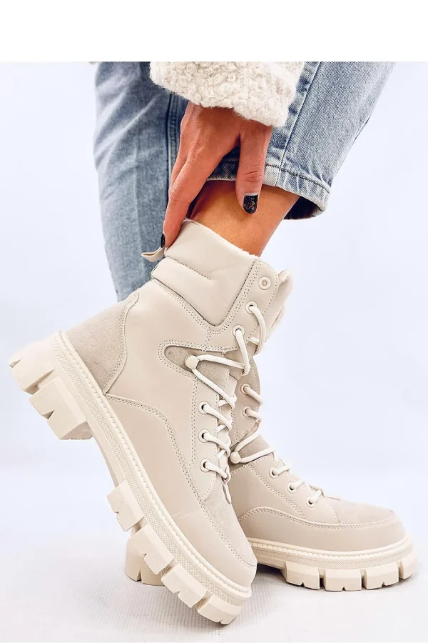 Boots model 201975 Inello