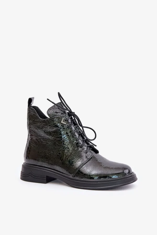 Boots model 202117 Step in style