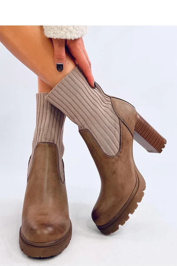 Heel boots model 202344 Inello