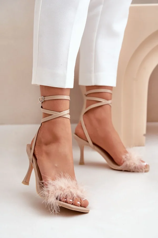 Heel sandals model 203591 Step in style