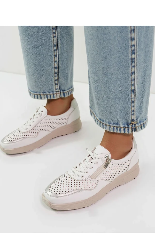 Sport Shoes model 210200 Inello