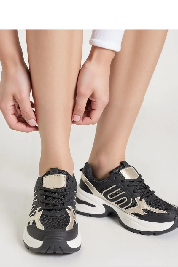 Sport Shoes model 210210 Inello