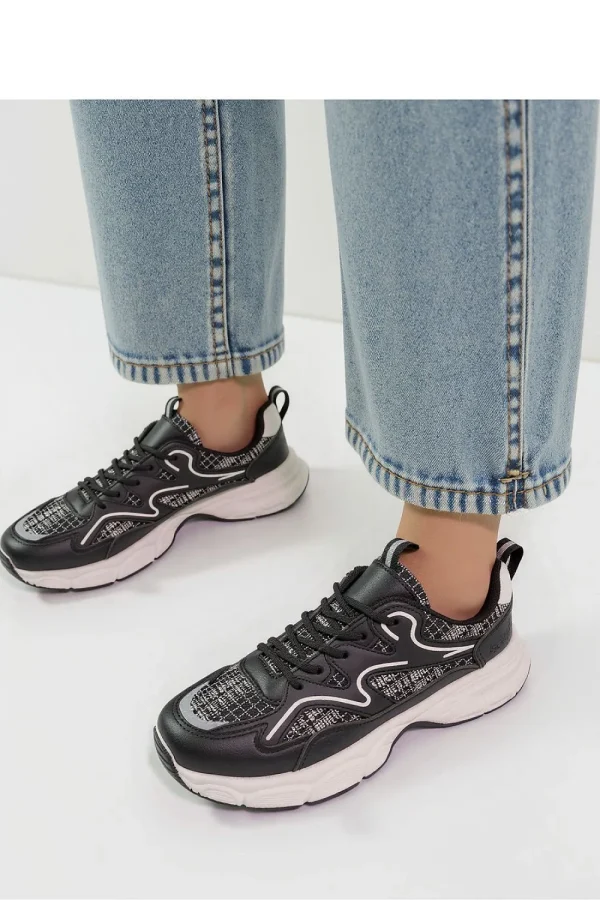Sport Shoes model 210246 Inello