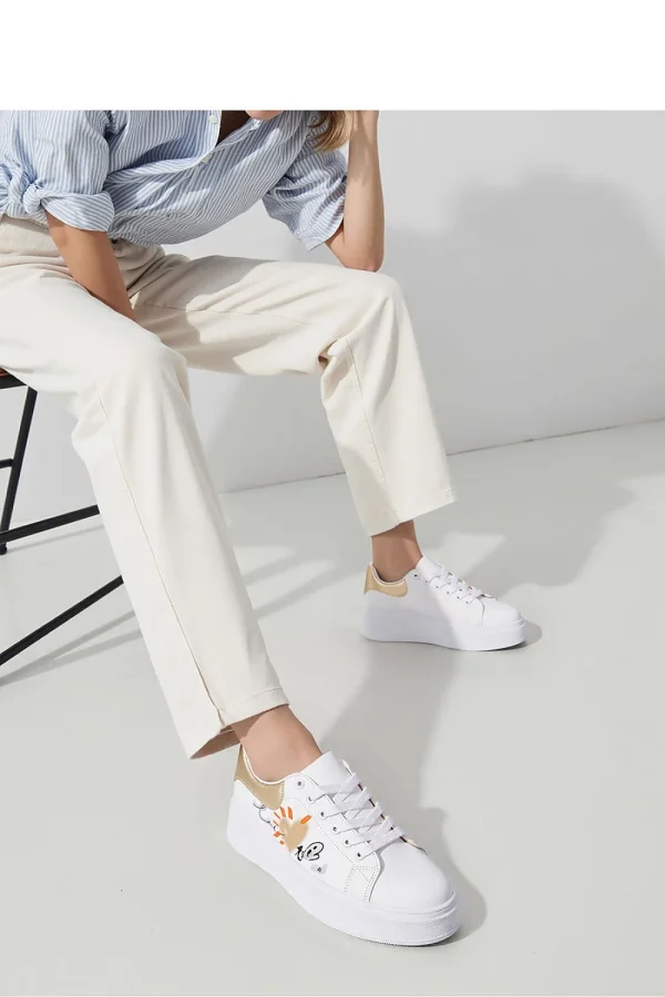 Sport Shoes model 210258 Inello