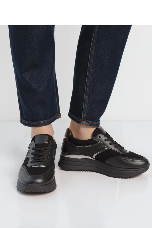 Sport Shoes model 210266 Inello