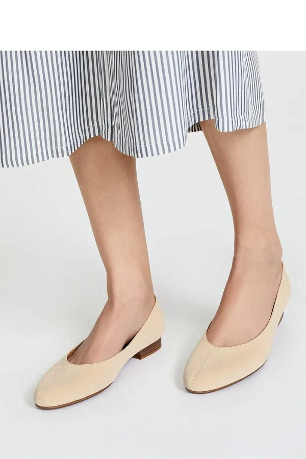 Pumps model 210268 Inello