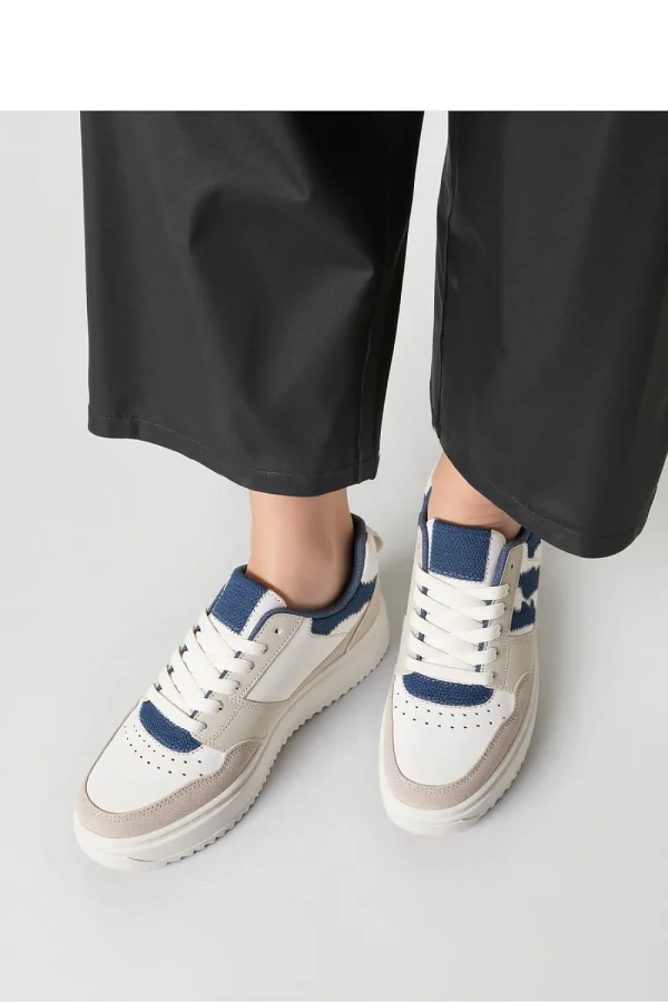 Sport Shoes model 210277 Inello