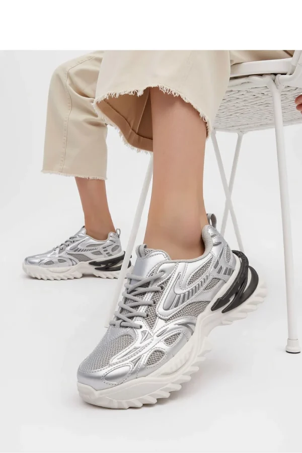 Sport Shoes model 210324 Inello