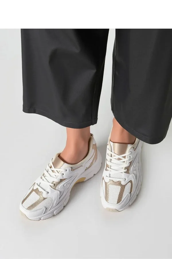 Sport Shoes model 210398 Inello