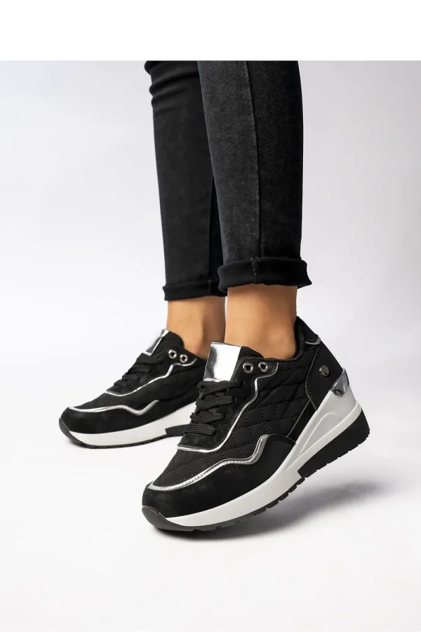 Sport Shoes model 210560 Inello