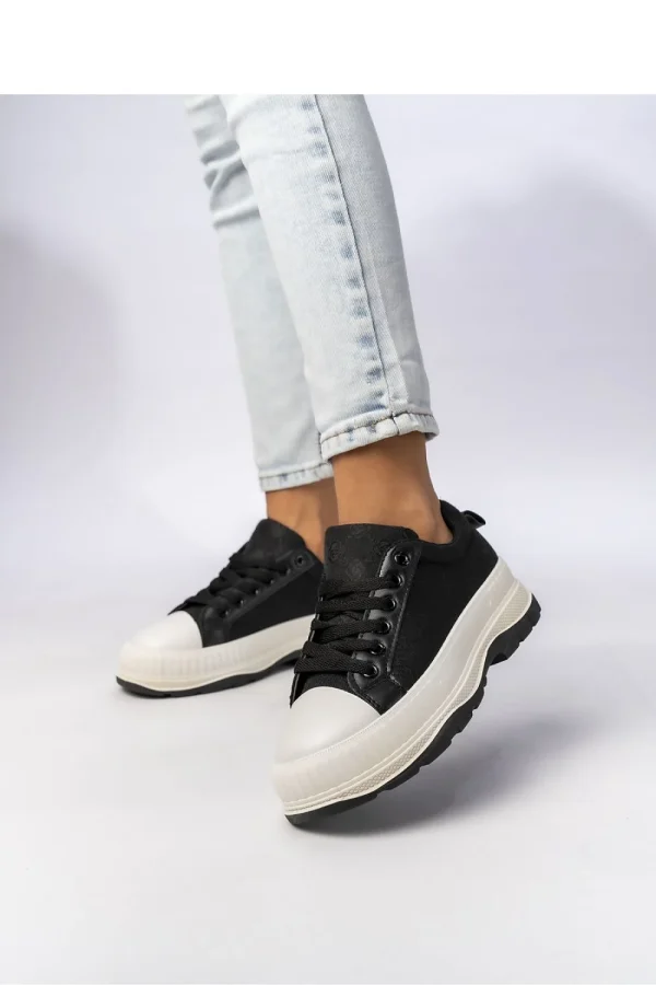 Sport Shoes model 210574 Inello