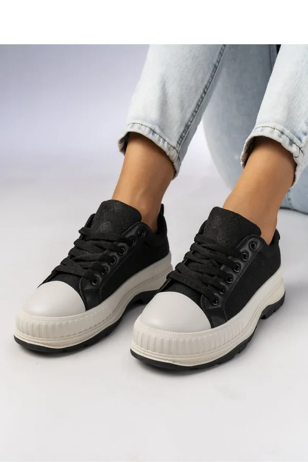 Sport Shoes model 210574 Inello