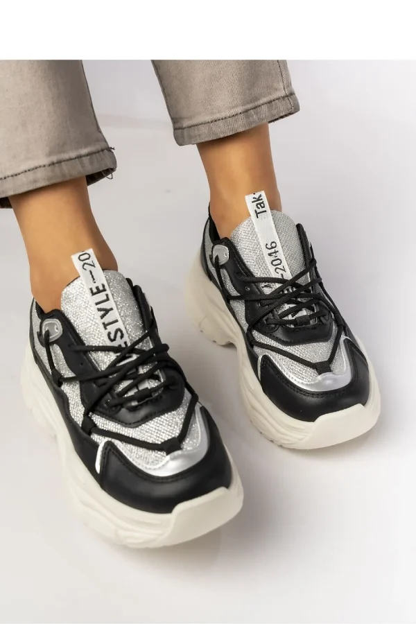 Sport Shoes model 210599 Inello