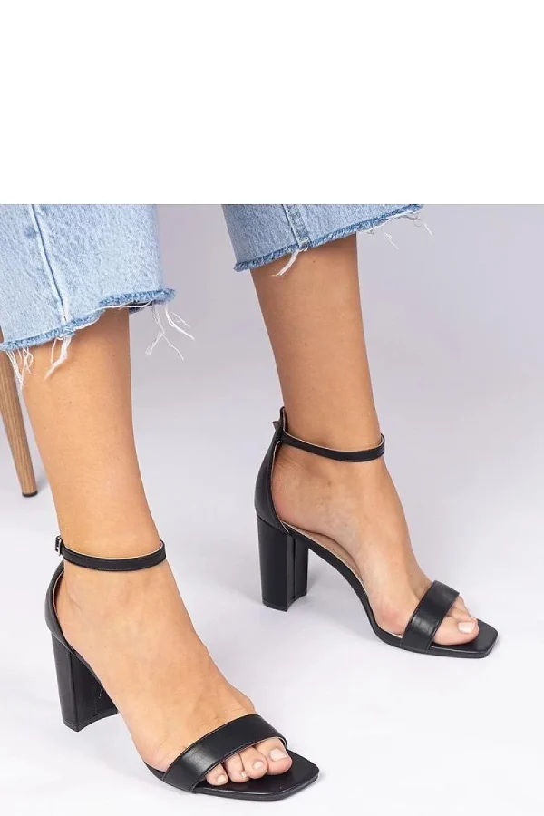Heel sandals model 211046 PRIMO