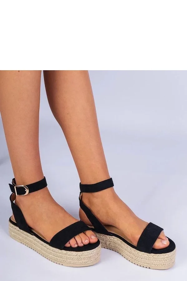 Sandals model 211053 PRIMO