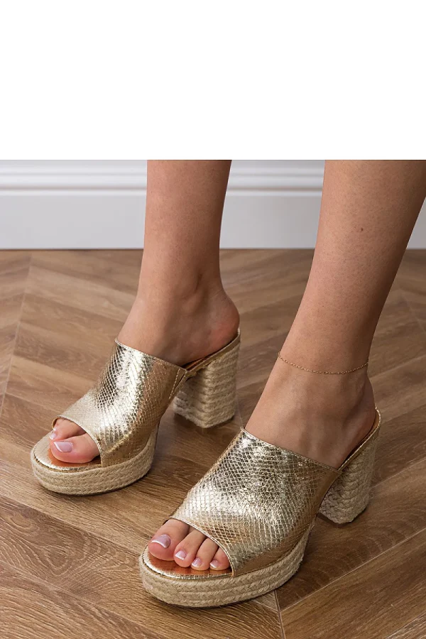 Flip-flops model 213717 PRIMO