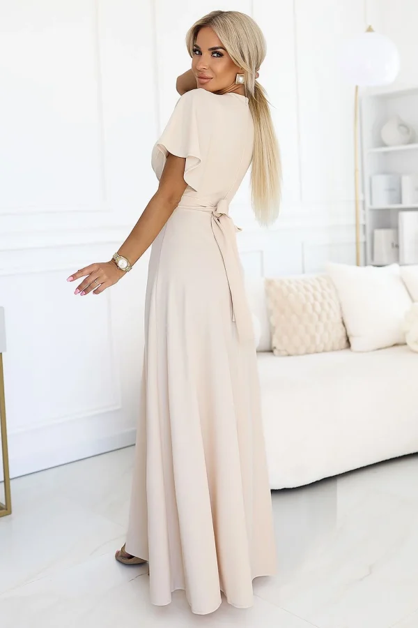 Long dress model 216105 Numoco