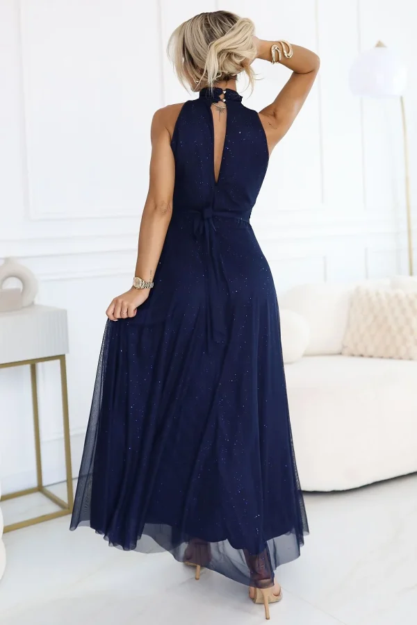 Long dress model 218948 Numoco