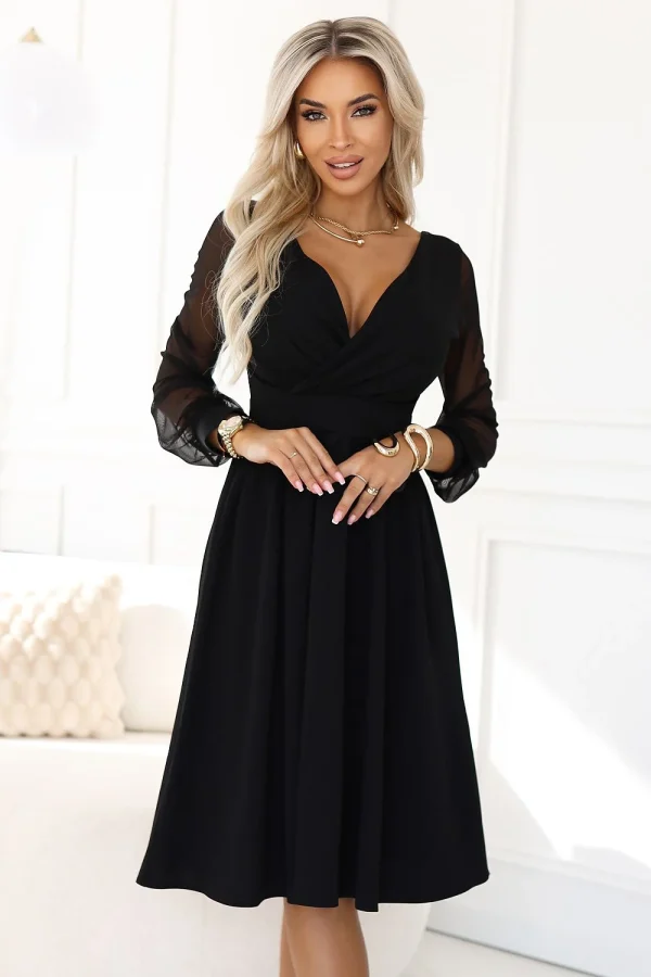 Evening dress model 222145 Numoco