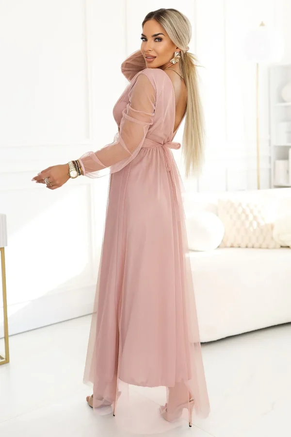 Long dress model 227087 Numoco