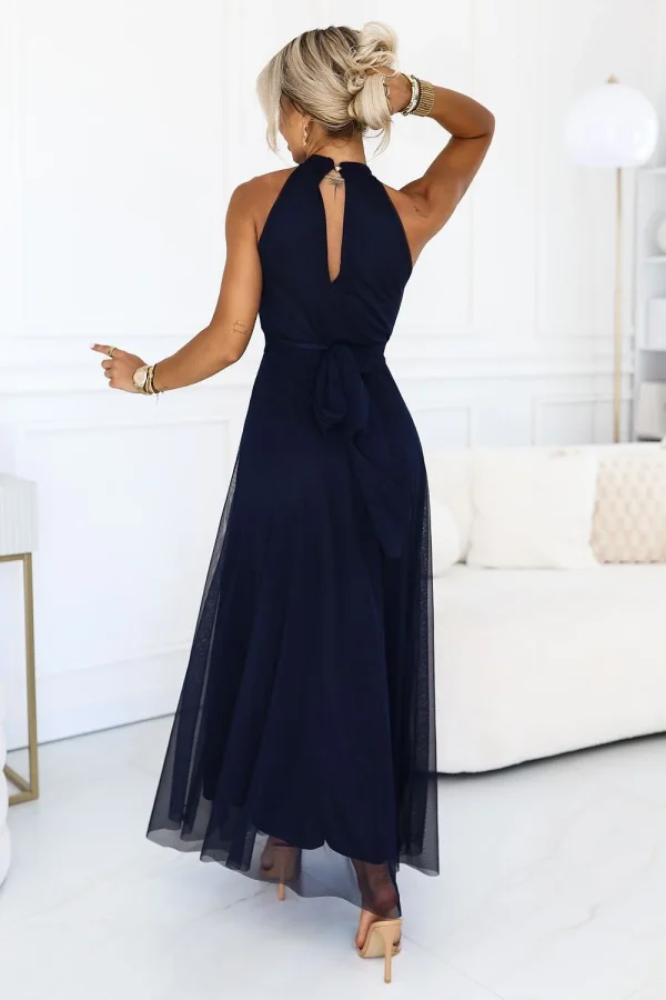 Long dress model 229081 Numoco