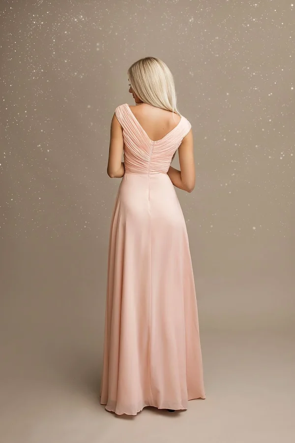 Long dress model 148121 YourNewStyle