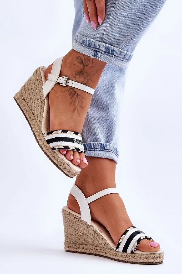 Buskin model 180666 Step in style