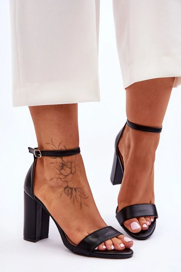 Heel sandals model 181032 Step in style