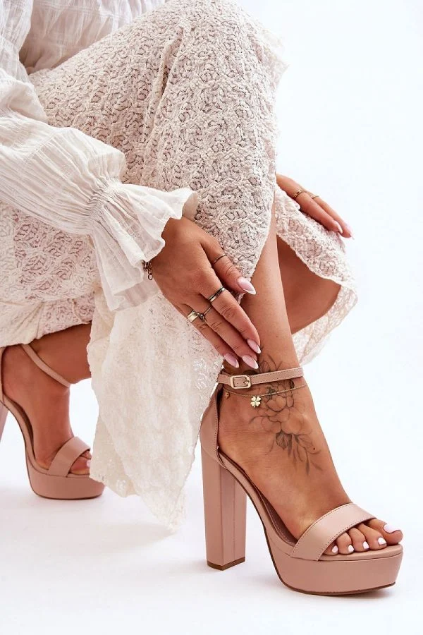Heel sandals model 181035 Step in style