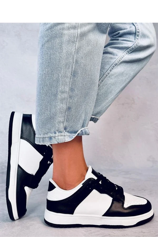 Sport Shoes model 184224 Inello