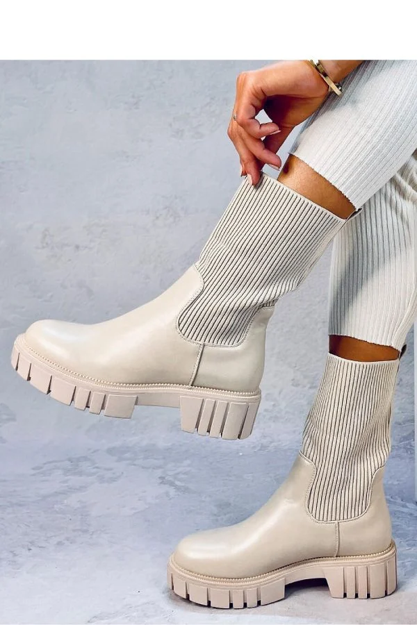Heel boots model 184478 Inello