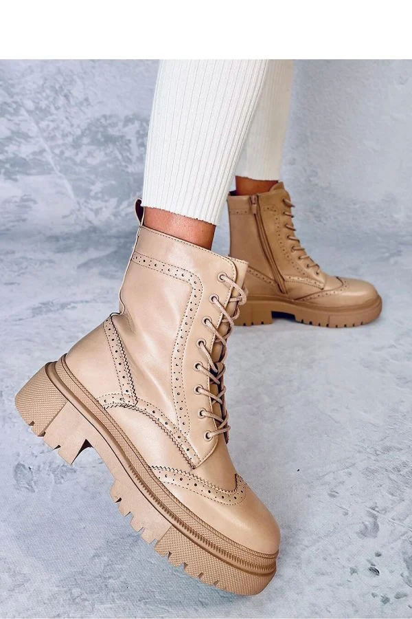 Boots model 184652 Inello