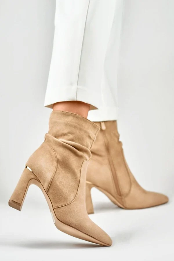 Heel boots model 186501 PRIMO